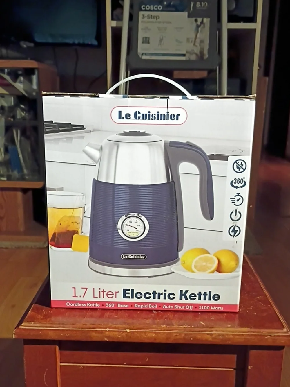 1.7L Electric Kettle in Blue